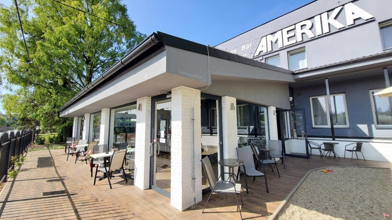 Restaurace A Hotel Amerika Havířov Εξωτερικό φωτογραφία